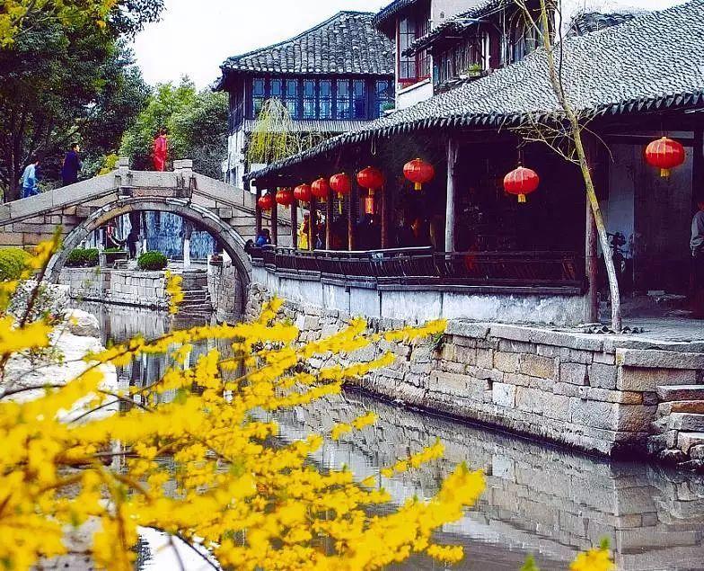 做好“四篇文章”推动兰州文旅持续火热!